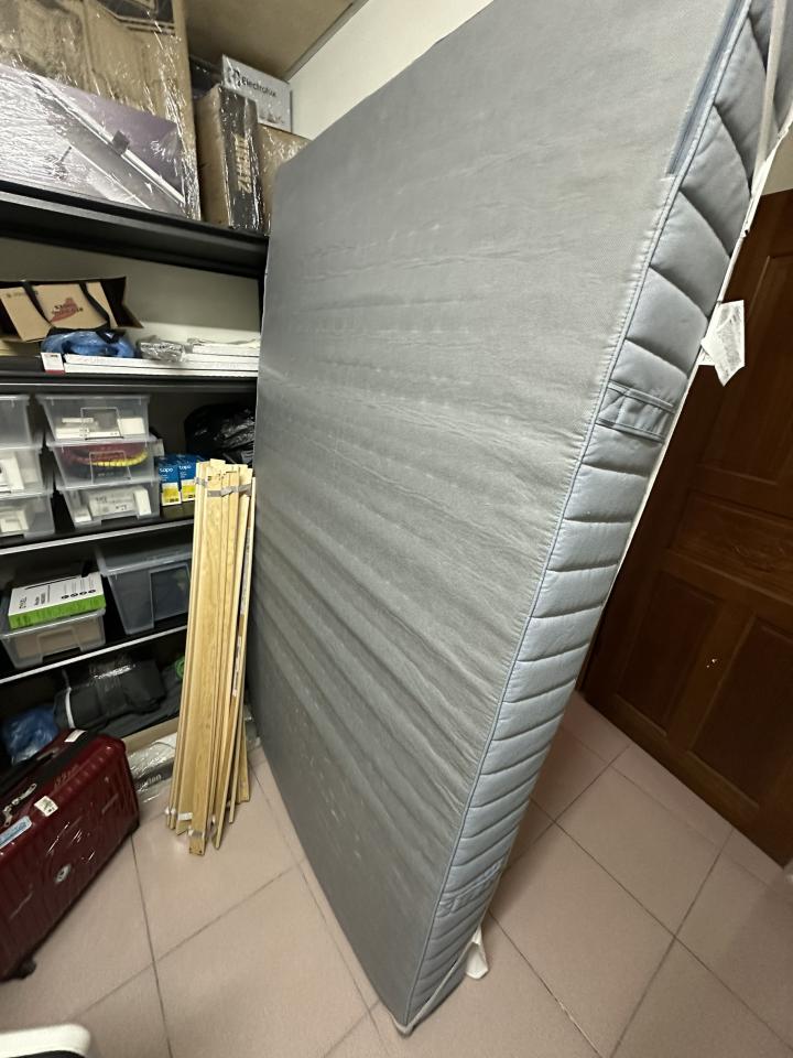 床墊搬運案件圖片