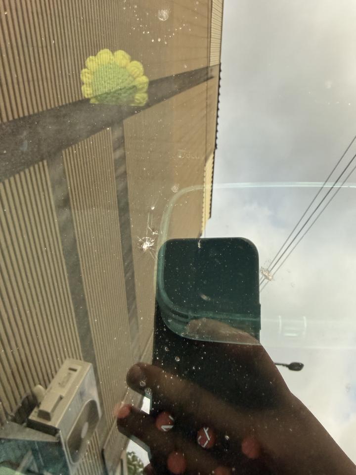 汽車玻璃修補案件圖片