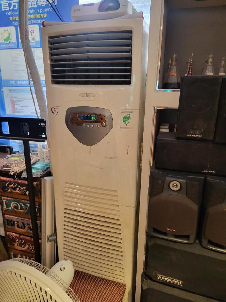冷氣維修保養案件圖片