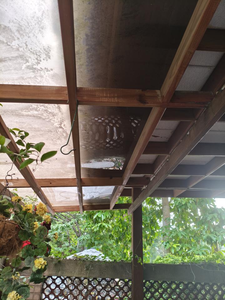 遮雨棚安裝案件圖片