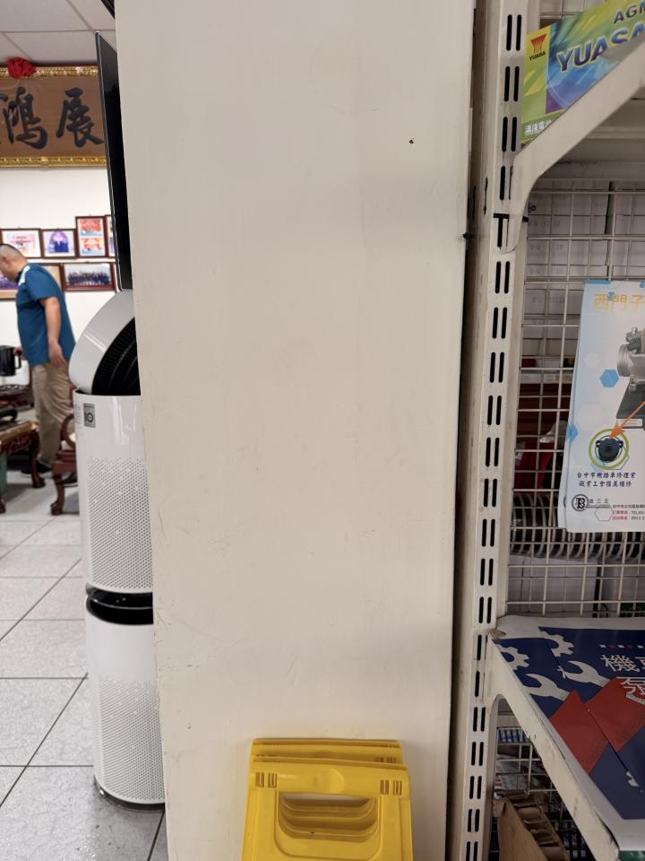 電視壁掛架安裝案件圖片