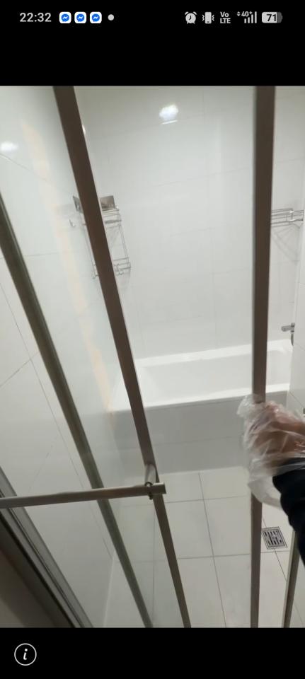 淋浴拉門安裝維修案件圖片
