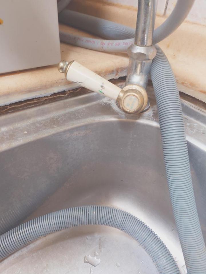 廚房水槽更換案件圖片