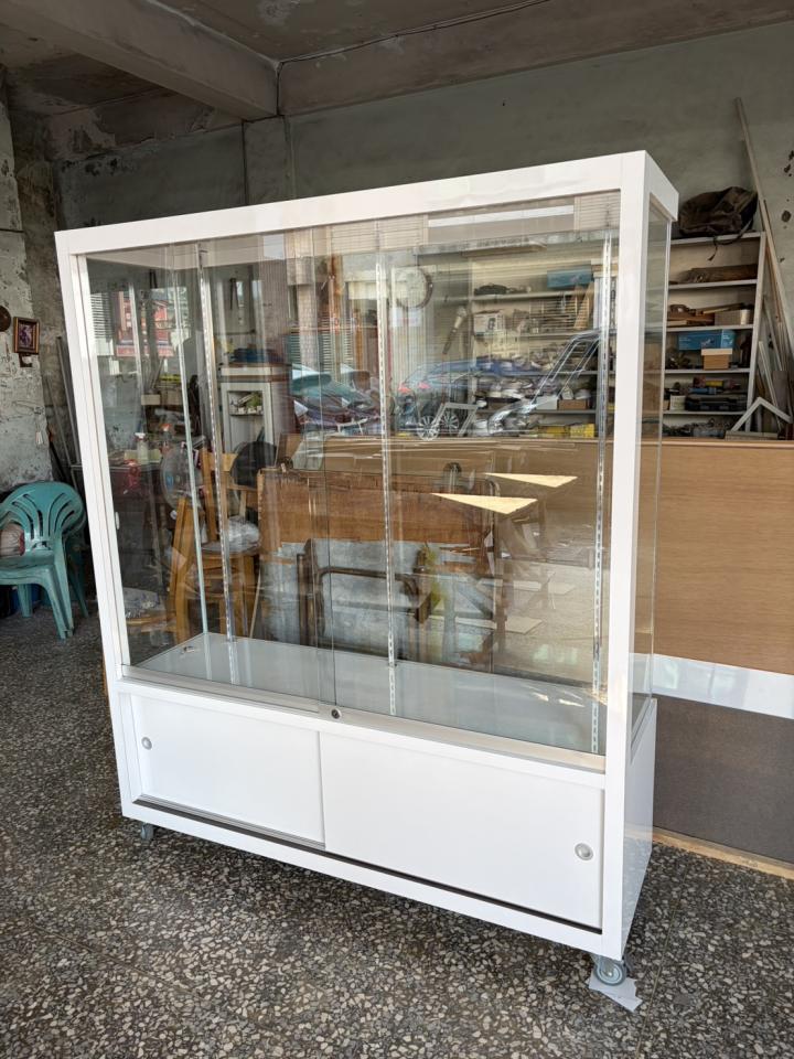 玻璃展示櫃訂做案件圖片