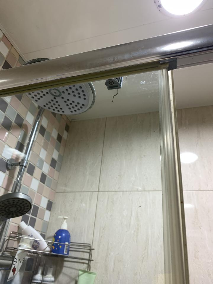 玻璃拉門案件圖片