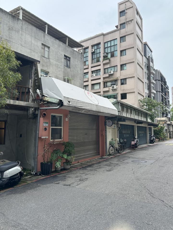 遮雨棚安裝案件圖片