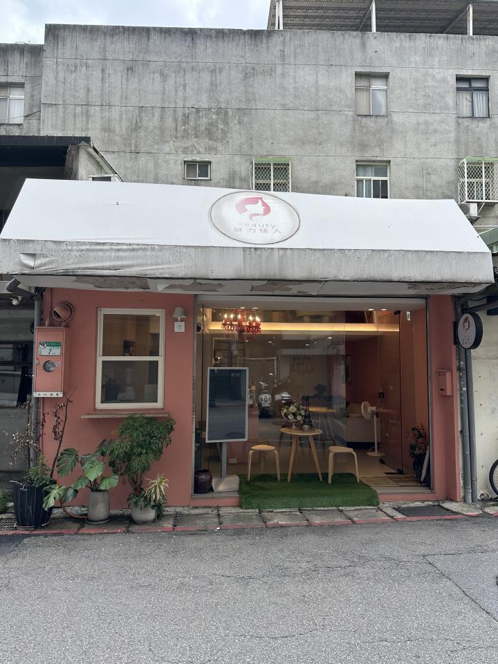 遮雨棚安裝案件圖片