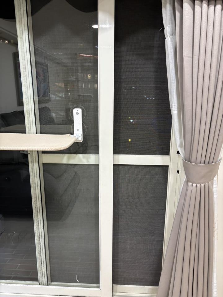 陽台紗網安裝案件圖片