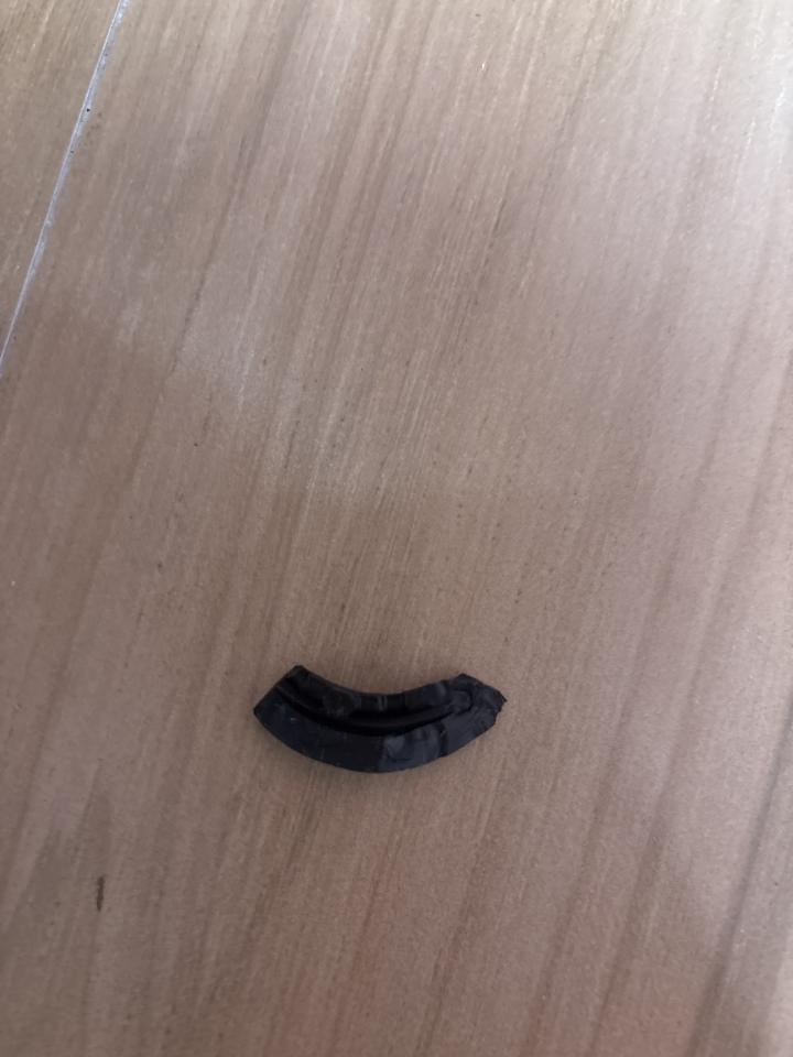 行李箱維修案件圖片