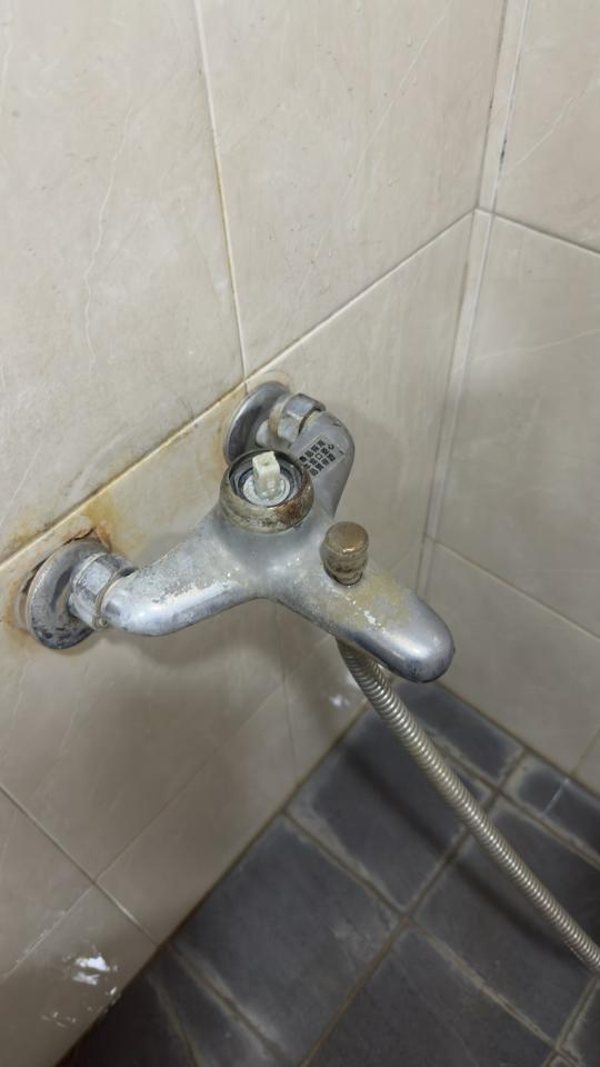 水龍頭裝修案件圖片