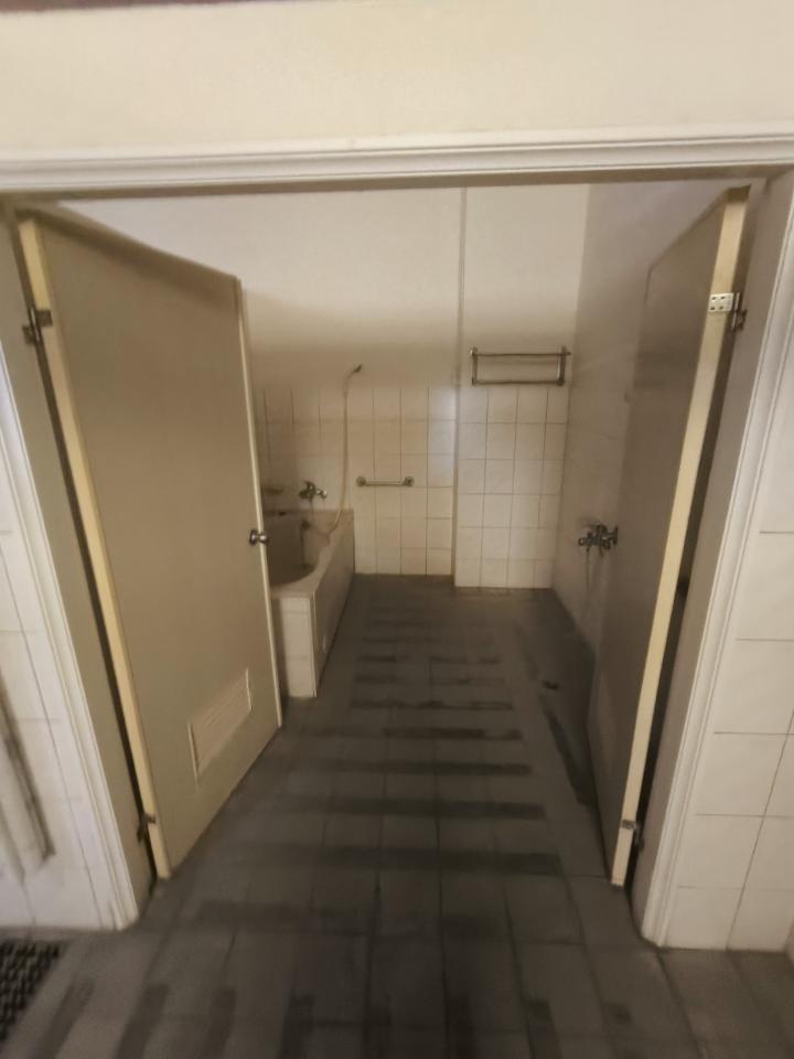 門片安裝案件圖片