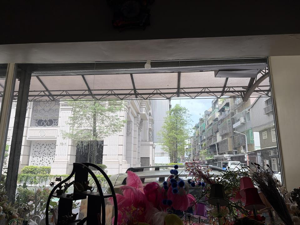 鐵捲門維修案件圖片