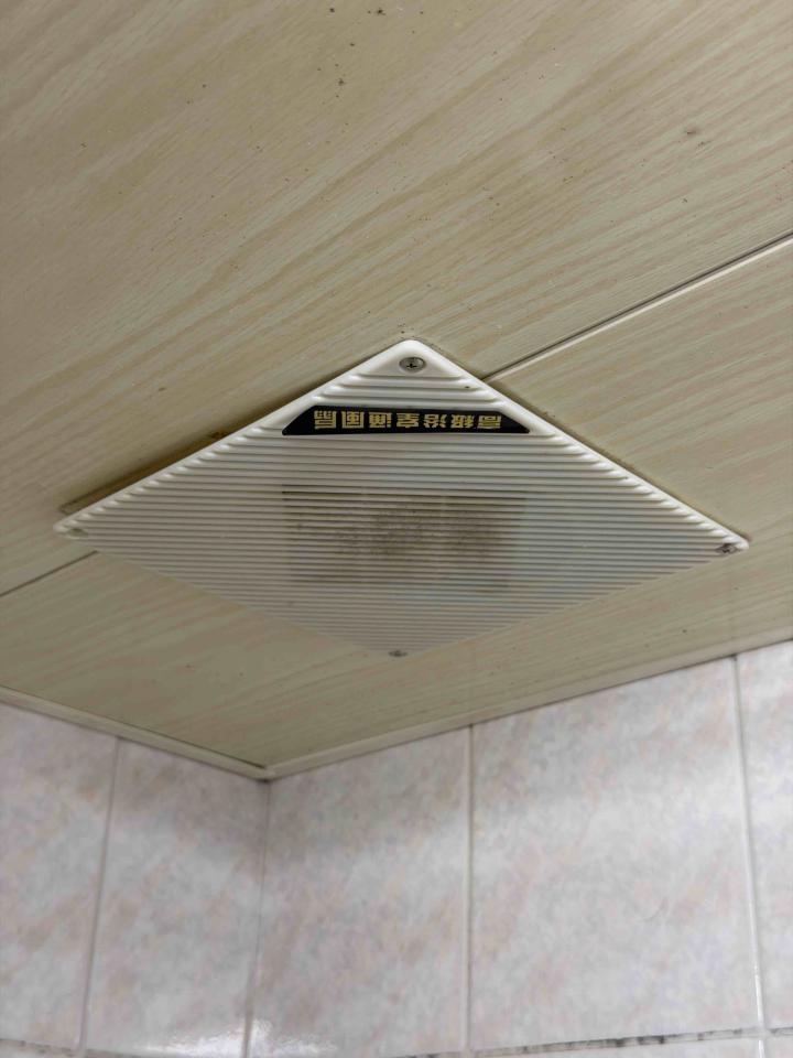 浴室抽風機安裝案件圖片