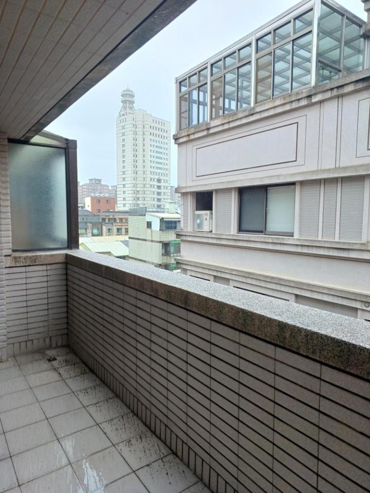 防盜窗案件圖片