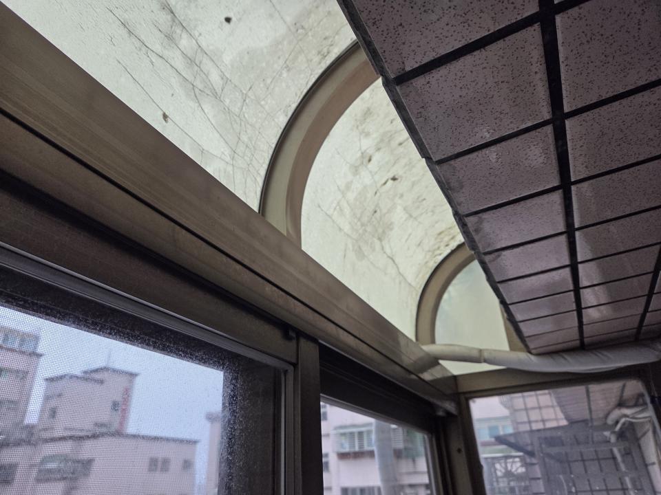 採光罩案件圖片