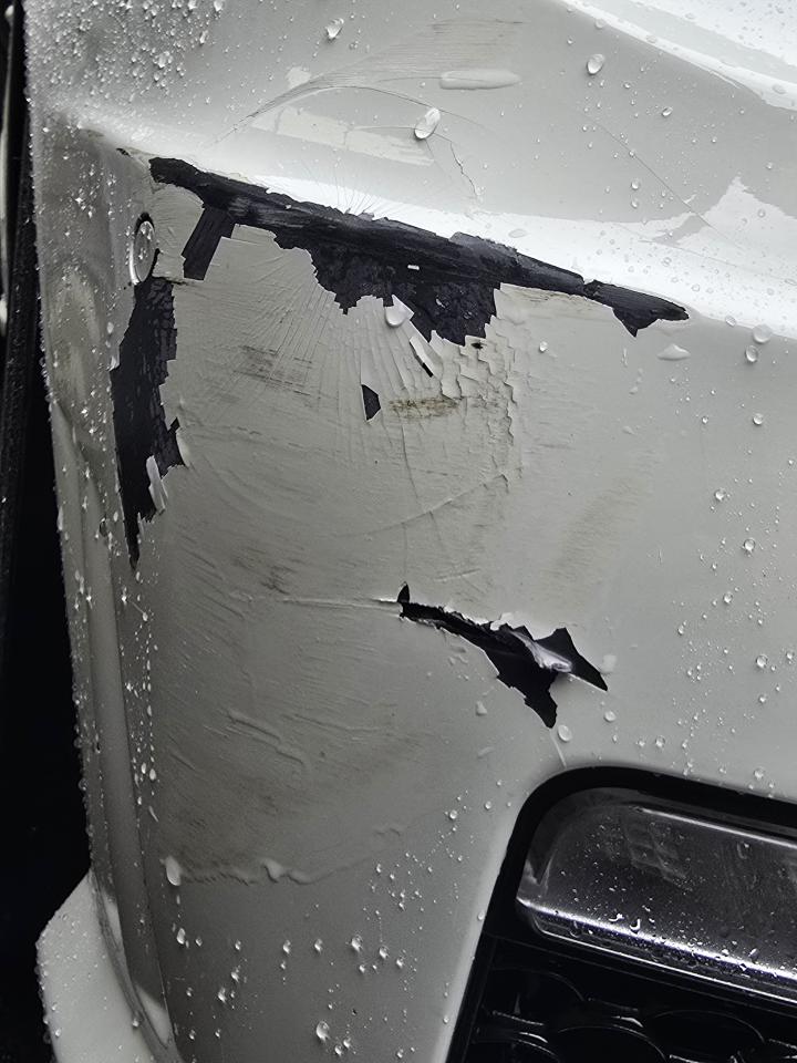 汽車板金烤漆案件圖片