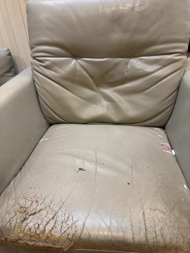 沙發修理案件圖片