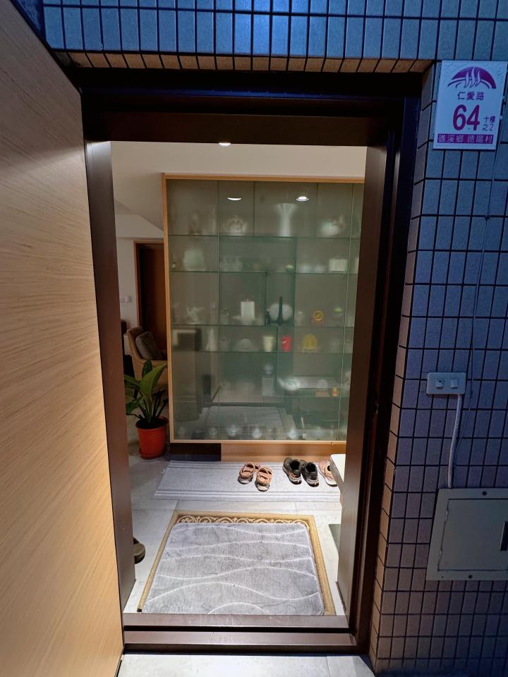 鐵門案件圖片