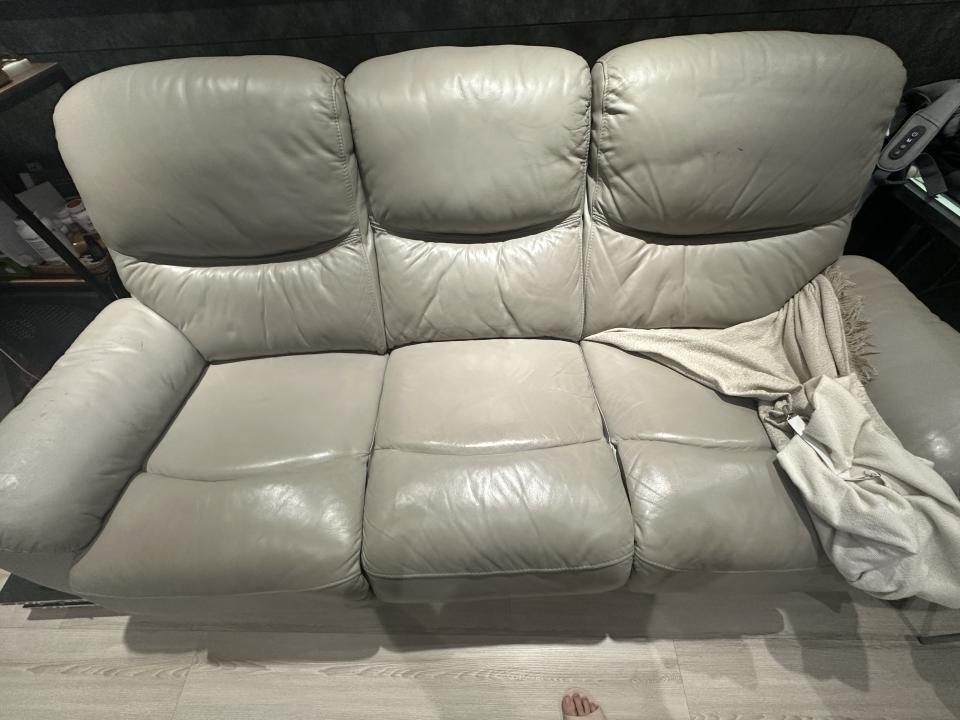沙發修理案件圖片