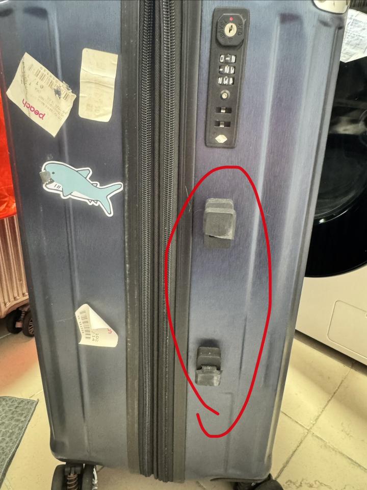 行李箱維修案件圖片