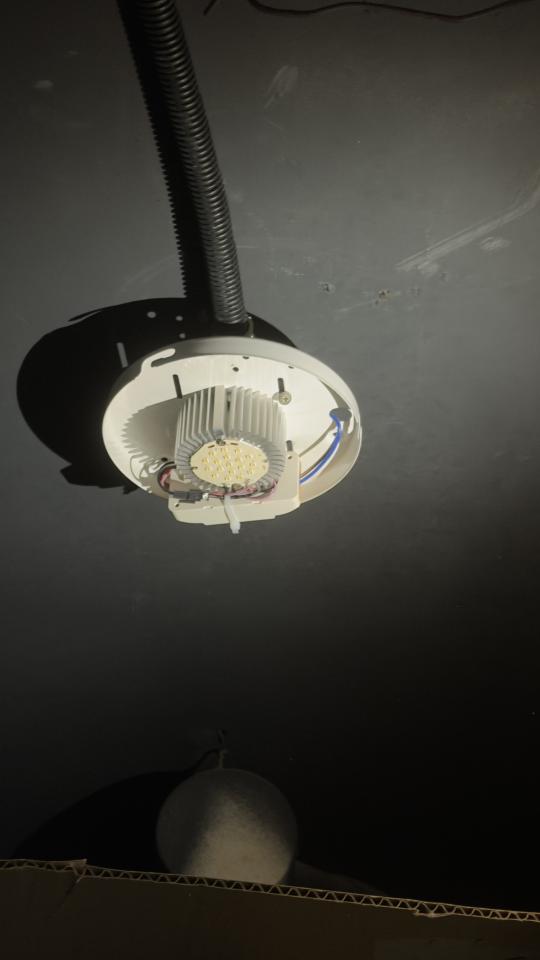 燈具維修案件圖片