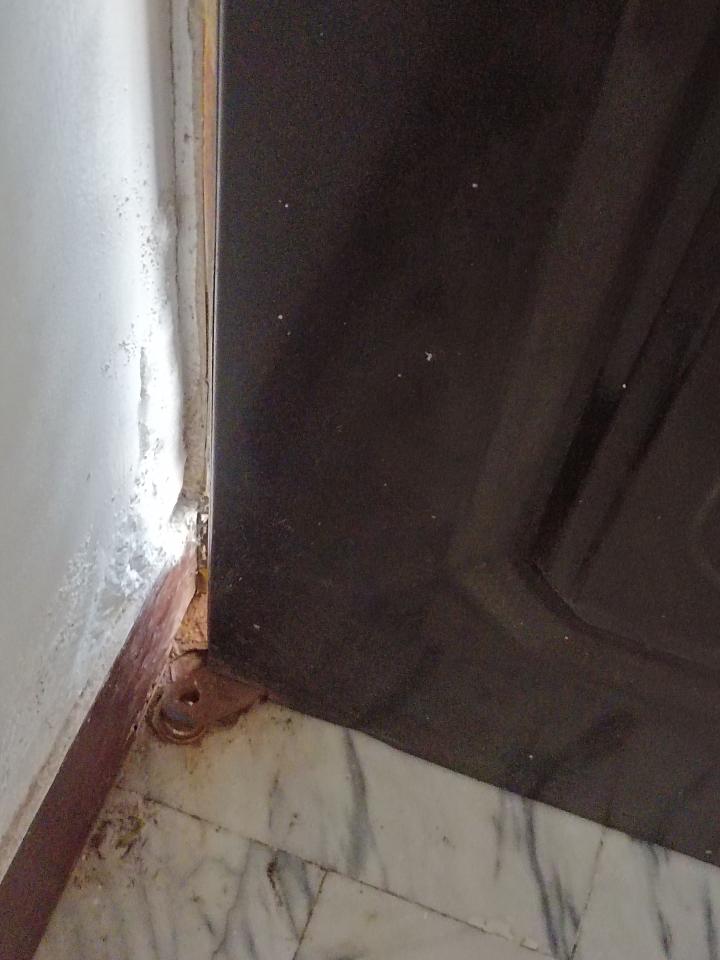 鐵門案件圖片