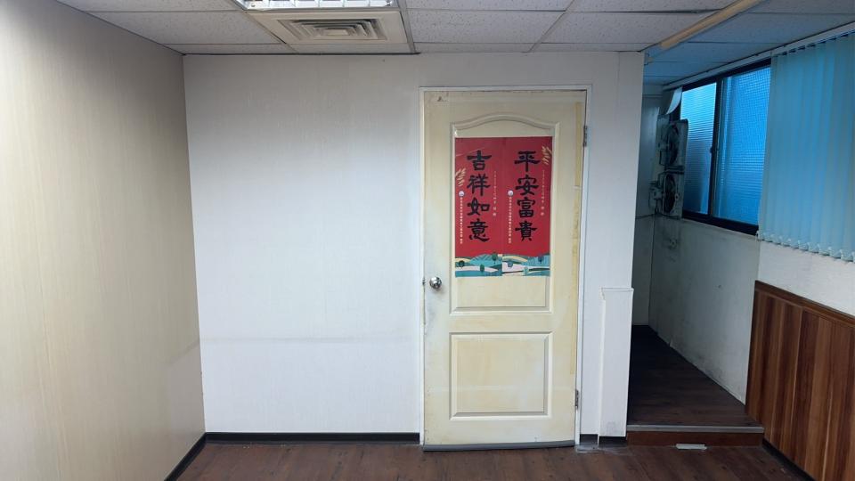 門片安裝案件圖片