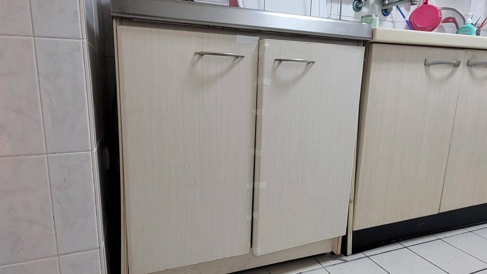 櫥櫃門片更換案件圖片