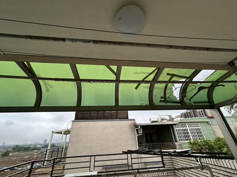 遮雨棚安裝案件圖片