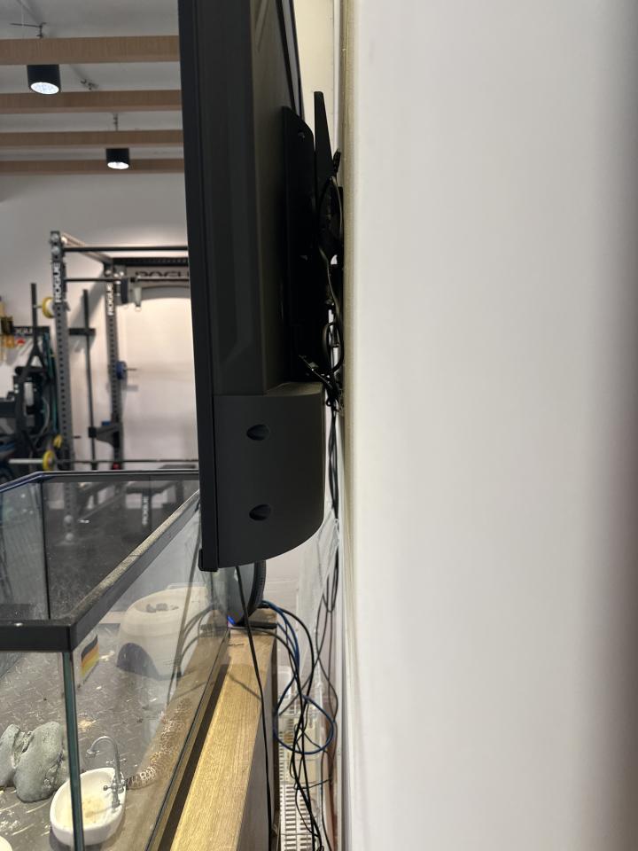 電視壁掛架安裝案件圖片
