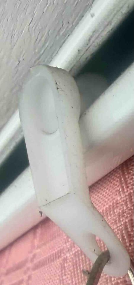 窗簾安裝維修案件圖片