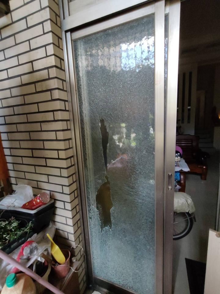 玻璃門案件圖片