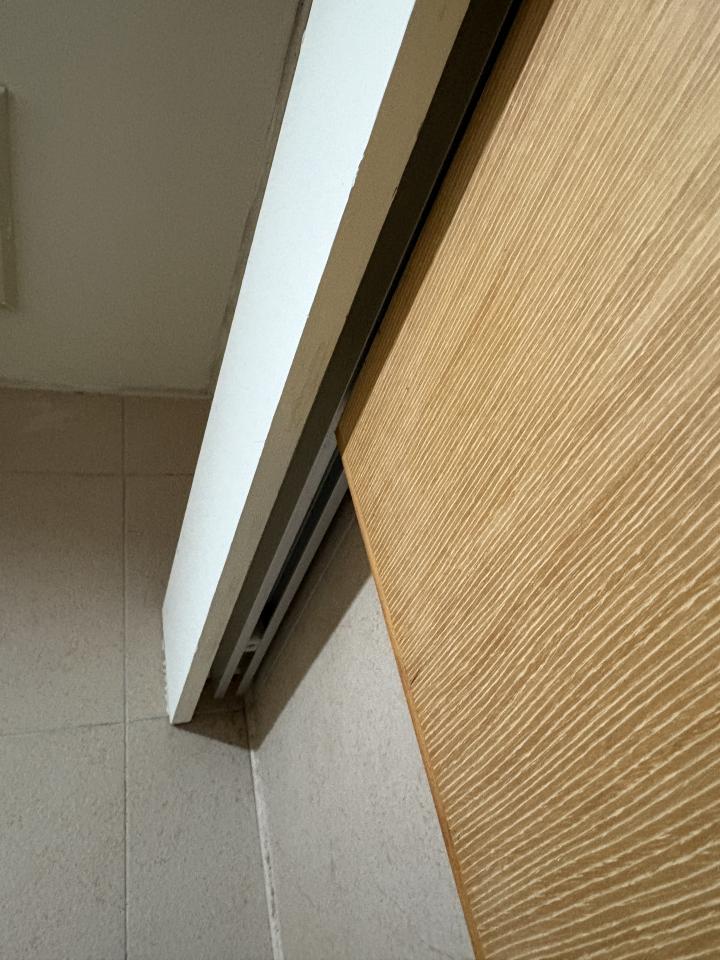 拉門案件圖片