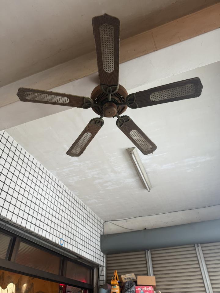 燈具維修案件圖片