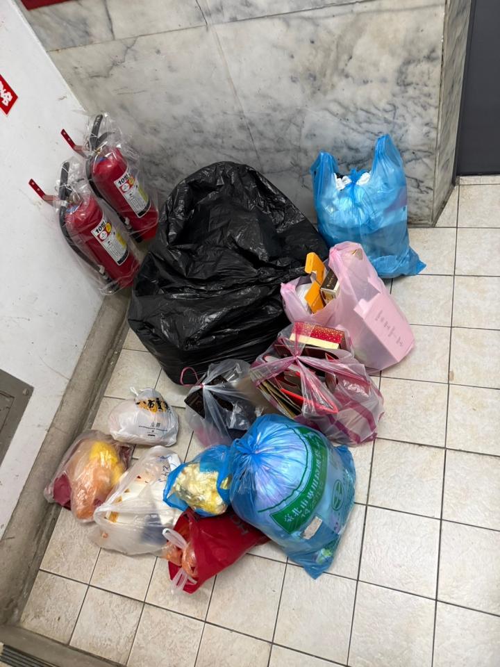代收垃圾案件圖片