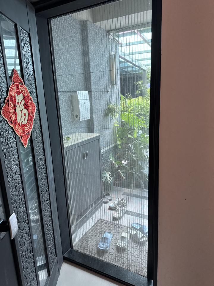 陽台紗網安裝案件圖片