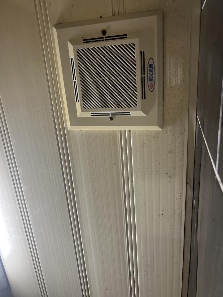 浴室除霉清潔案件圖片