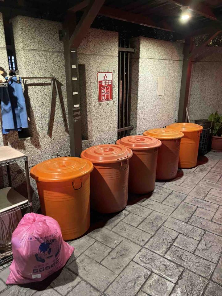 代收垃圾案件圖片