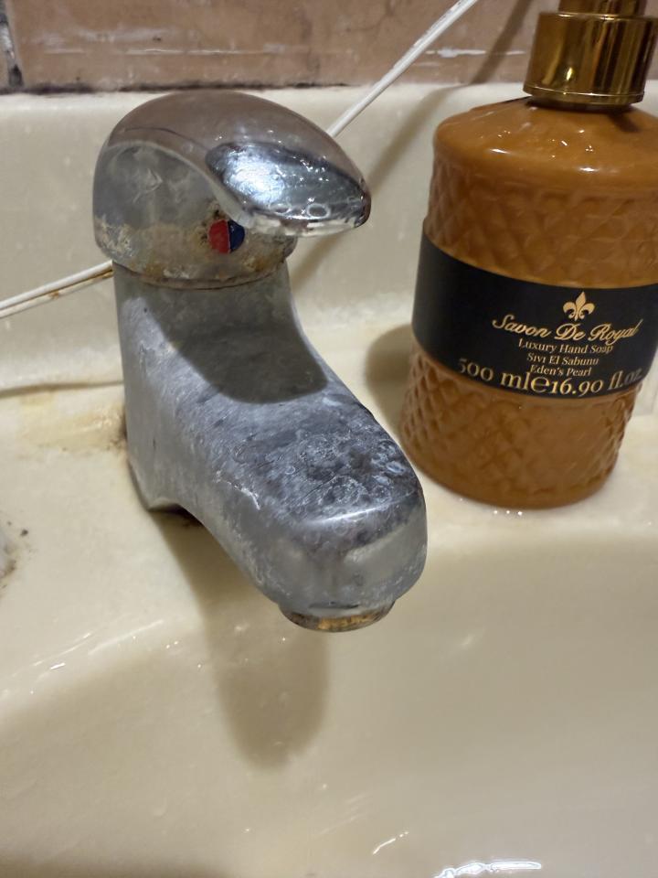 水龍頭裝修案件圖片