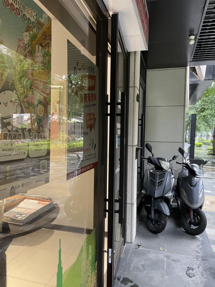 門片維修案件圖片