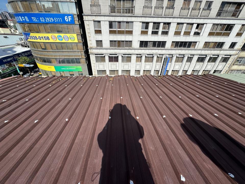 鐵皮屋頂案件圖片