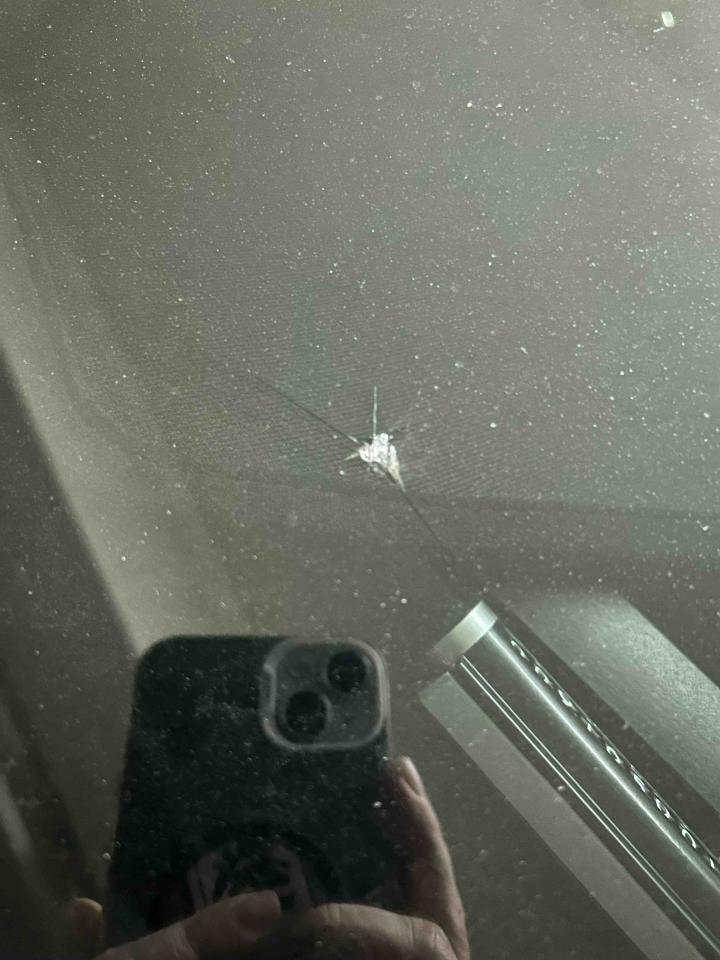 汽車玻璃修補案件圖片