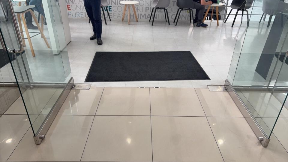 門片維修案件圖片