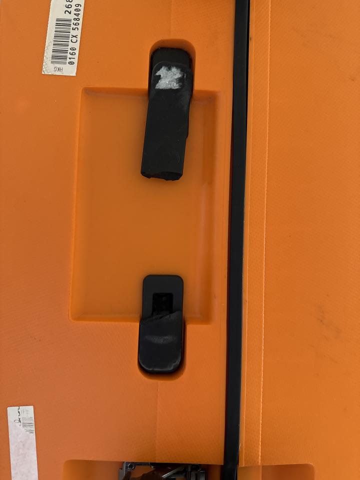 行李箱維修案件圖片