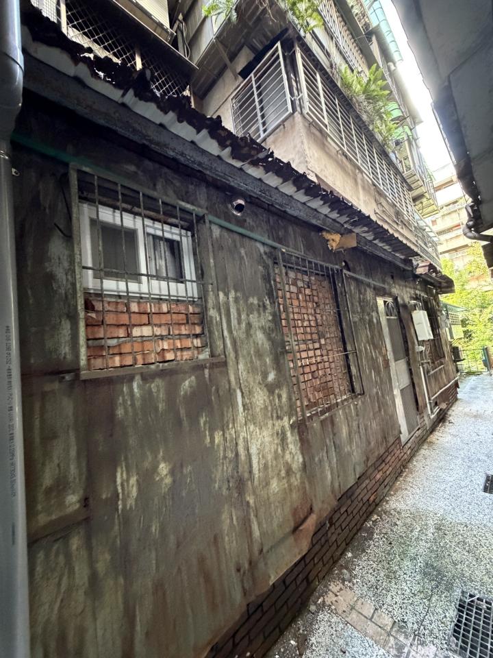 遮雨棚安裝案件圖片