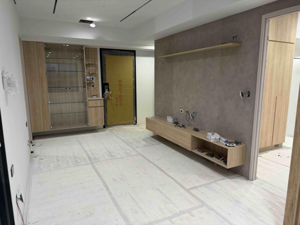電視壁掛架安裝案件圖片