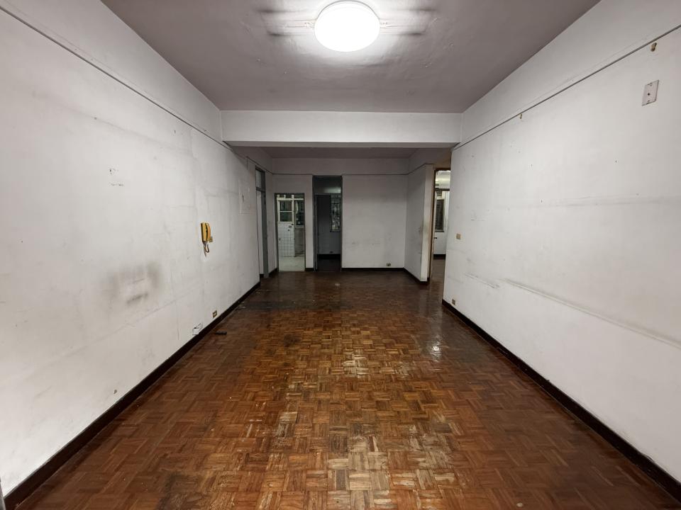 木地板打磨翻新案件圖片