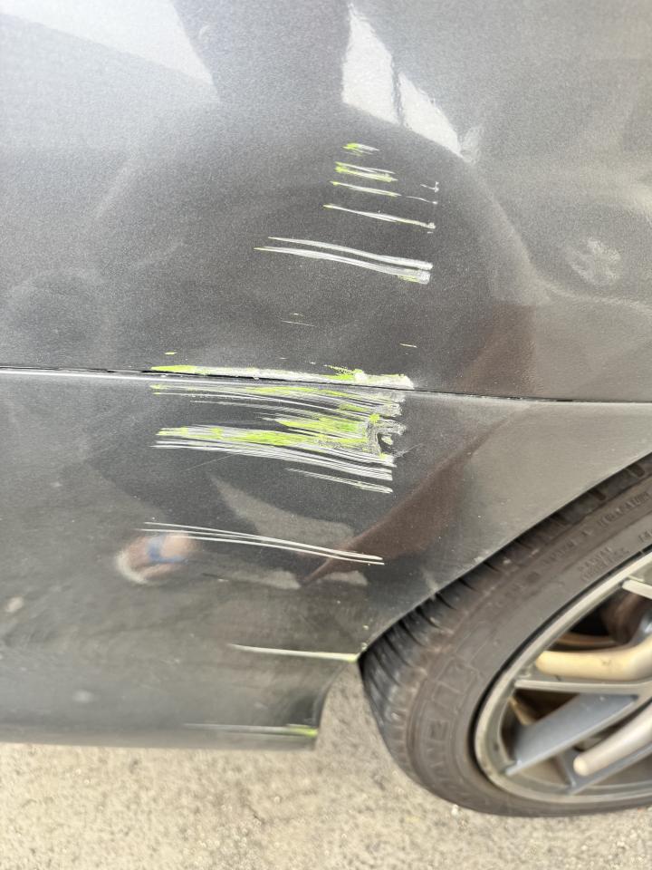 汽車板金烤漆案件圖片