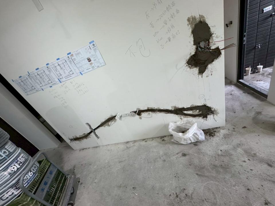電視壁掛架安裝案件圖片