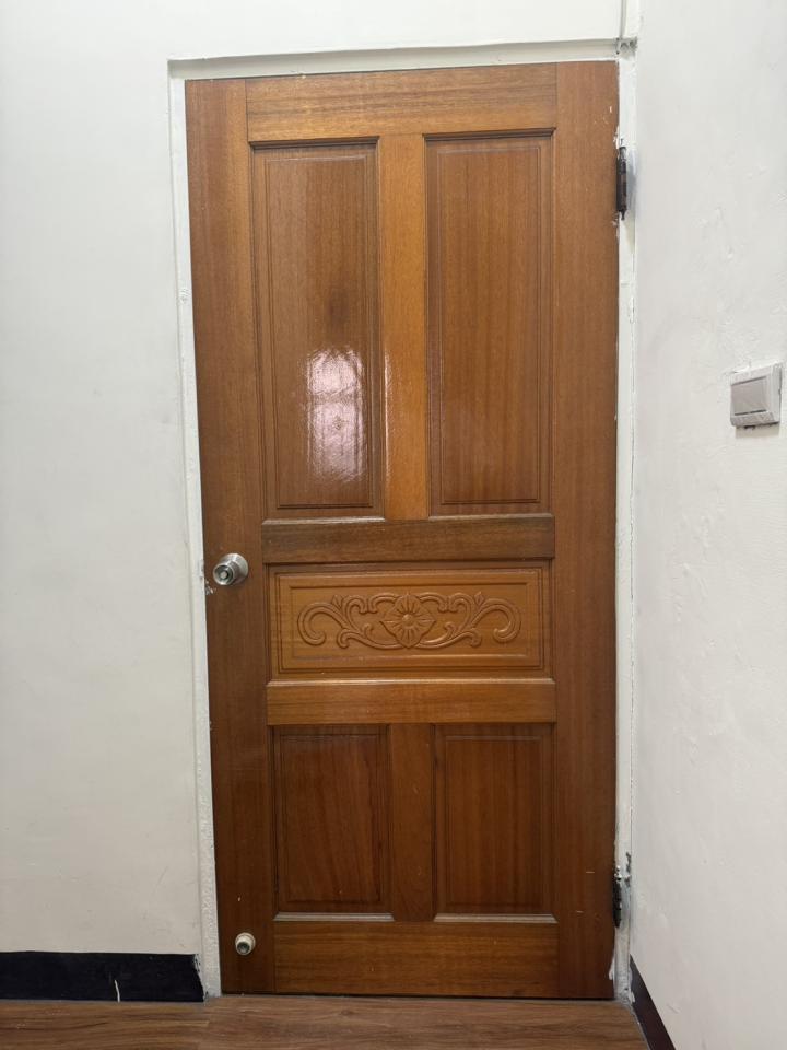 門片安裝案件圖片